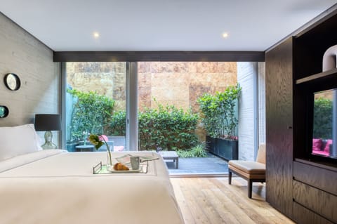 Suite, Terrace | Premium bedding, down comforters, pillowtop beds, in-room safe