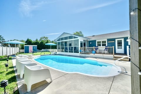 Backyard Pool