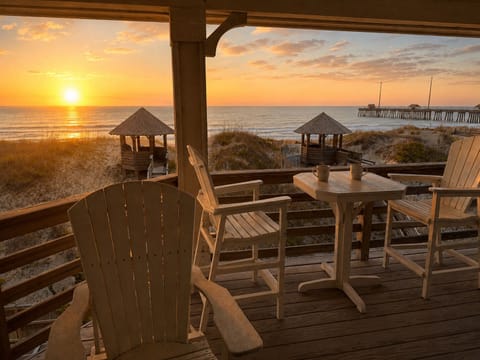 Sunrise at Ocean Pearl