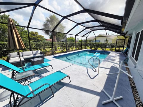 Slip into the heated pool and let the Florida sun handle the rest — your afternoon has nowhere to be.