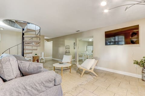 10-web-or-mls-2729 Palencia St (10 of 64)