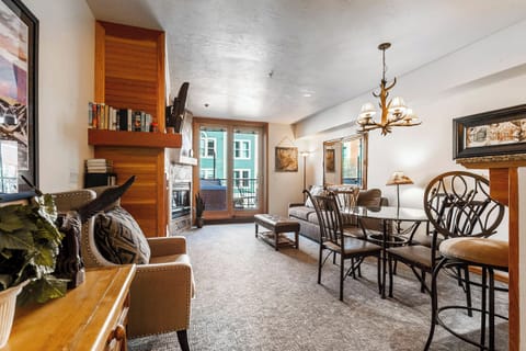 Living Room  / Dining Area
