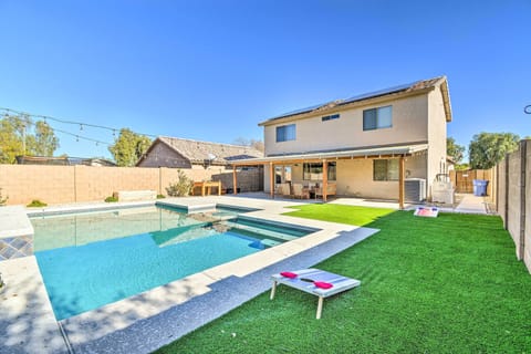 Surprise Vacation Rental | 4BR | 3BA | 1 Step Required for Entry | 1,800 Sq Ft