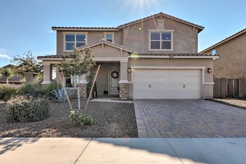 San Tan Valley Vacation Rental | 5BR | 2.5BA | 3,400 Sq Ft | Half-Step to Enter