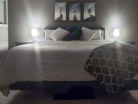 Cozy master bedroom