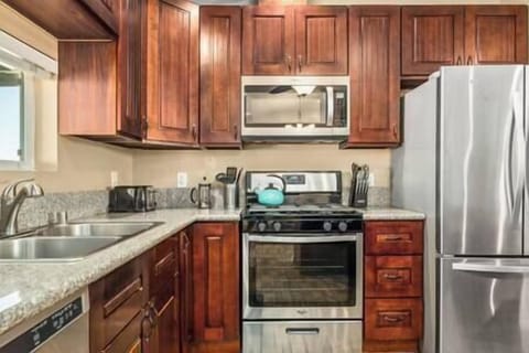 Full kitchen with new stainless appliances