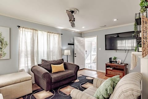 Relaxing living room