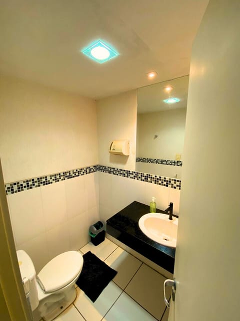 ROOM 2 - PRIVATE QUADRUPLE | Premium bedding, blackout drapes, iron/ironing board, free WiFi