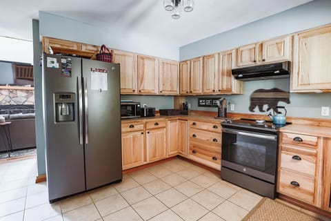 Fully stocked kitchen