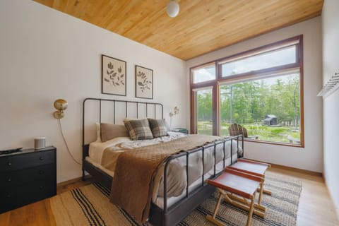 1st bedroom in the guest house with access to the patio