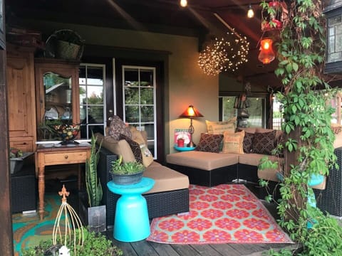 The outdoor living area...