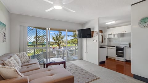 Lounge and Kitchen