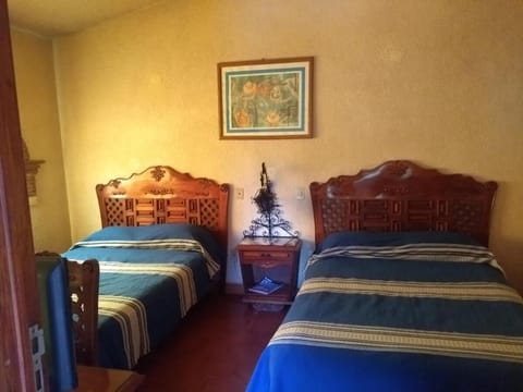 In-room safe, bed sheets