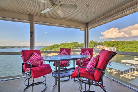 Osage Beach Vacation Rental | 3BR | 3BA | Step-Free Access | 1,734 Sq Ft