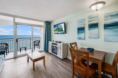 Large Living Area with Amazing Views of the Ocean, Beautifully Decorated