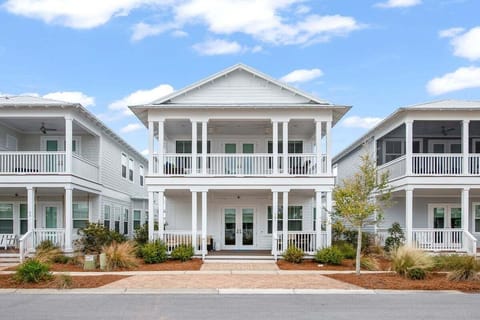 Welcome to 101 Prairie Pass!