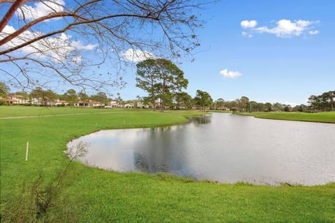 Outdoor Patio overlooking golf course and lake