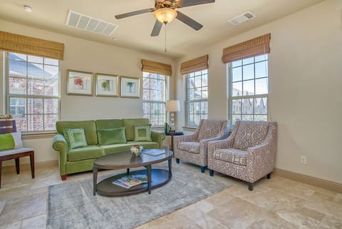 Stylish, comfortable living room with SMART TV.