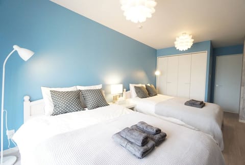 Bedroom 1 double bed 2