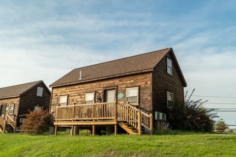 Exterior Pine
