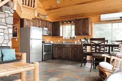 D5a44367 9529 4eed bd2f b341206d1368