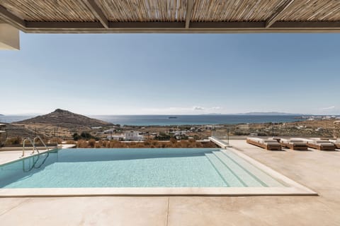 Private pool