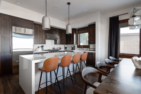 Lodgeside 4A, Kitchen, 1