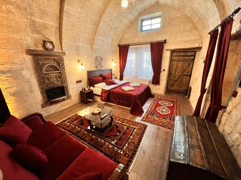 Kemer Oda / Kemer Room | Hypo-allergenic bedding, minibar, individually decorated