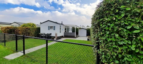 Terrace, Veranda, Garden chair, Garden table and Front Garden - EEZZ