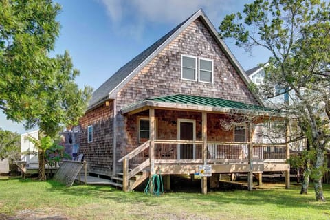 The Cozy Clam