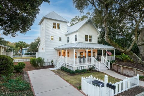 81 Seaside Cottage Lane