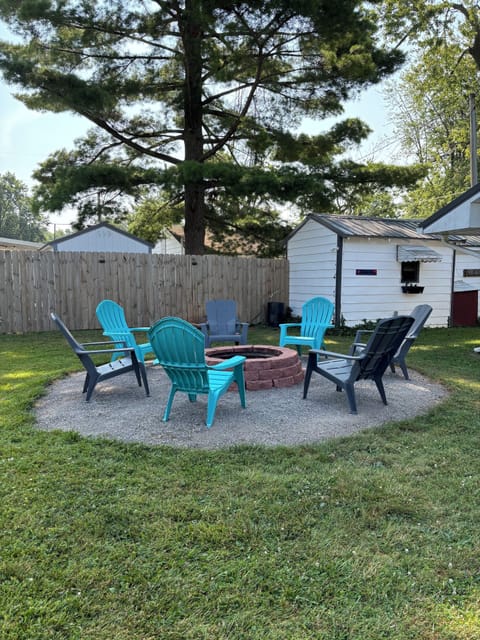 Fire Pit Area in side yard