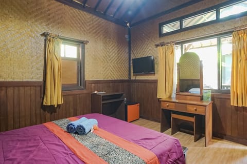 Bungalow | Desk, free WiFi, bed sheets