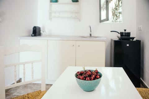 Fridge, stovetop, espresso maker, electric kettle