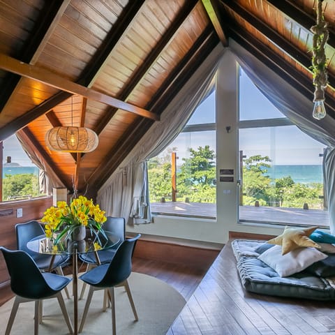 Honeymoon Room, 1 Bedroom | Minibar, blackout drapes, travel crib, free WiFi