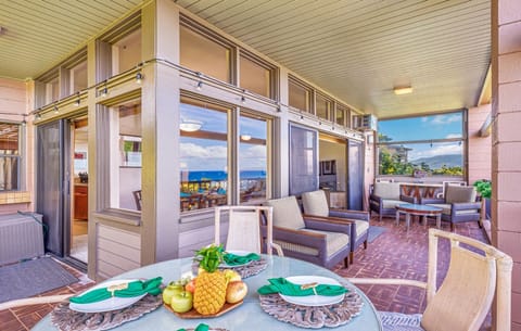 Villa, 2 Bedrooms | Outdoor dining