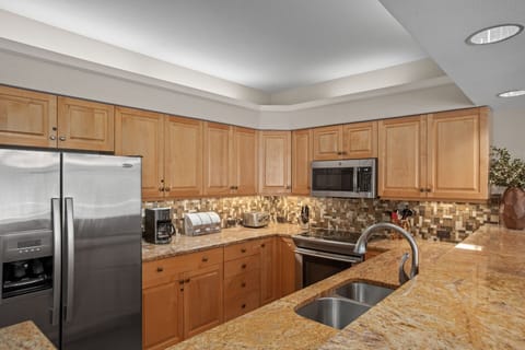 Filtered Water & Ice