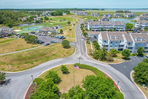 Overhead view of our beautiful community!