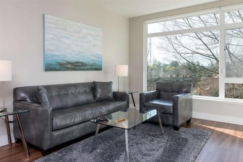 Sunnyvale/Mountain View/Cupertino Mountain View 2 Bedroom Living Room