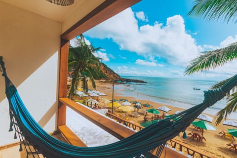 Panoramic Room | Minibar, iron/ironing board, free WiFi, bed sheets
