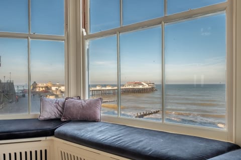 Boycott House, Cromer: Sea views from the master bedroom