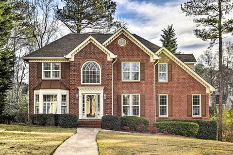 Lawrenceville Vacation Rental | 4BR | 2.5BA | 3 Steps to Access | 3,011 Sq Ft