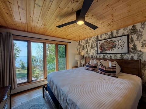 Quadruple Room | WiFi (free), bed sheets