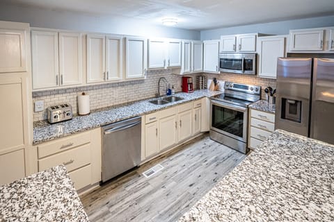 NEW kitchen--appliances and everything in and around it!