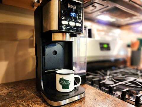 You're very own view deck in front of the lake.