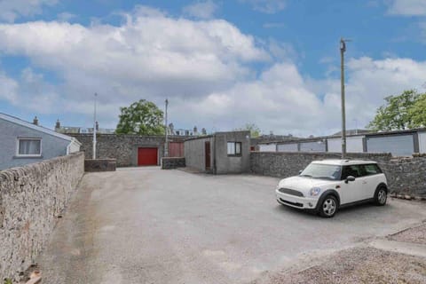 Apartment | Property grounds