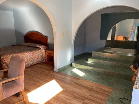 Luxury Room | Free WiFi, bed sheets
