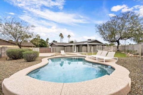 gated pool
