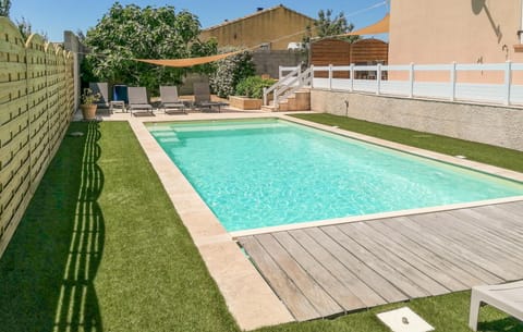 pool