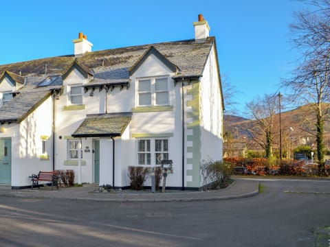 Exterior | Wise Cottage - Great Grove Apartments, Keswick
